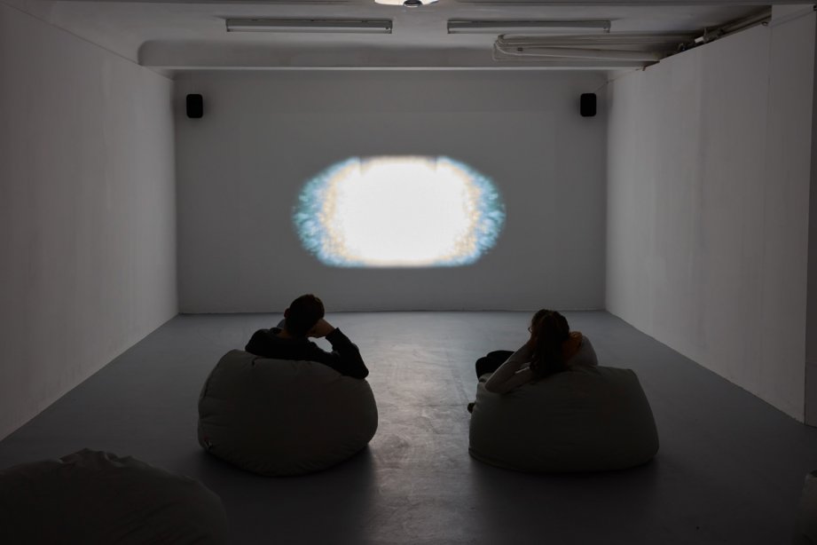 Installation View, Desire Machine Collective, Passages, basis 2015, Foto: Günther Dächert