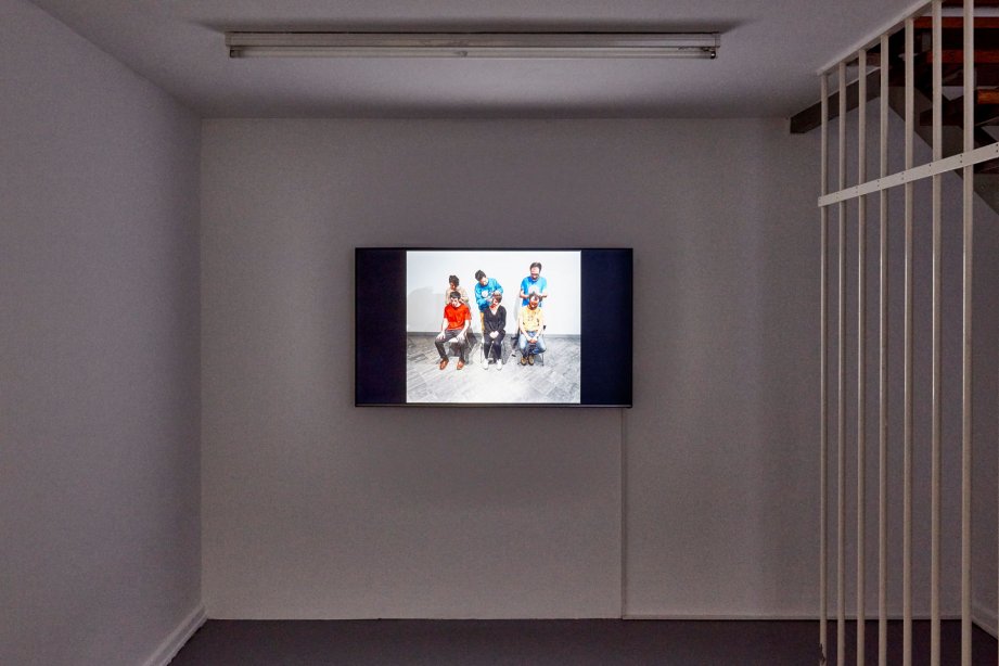 Bouillon Group, Untitled (Shave Off), 2016, basis, installation view, 2018, photo: Günther Dächert