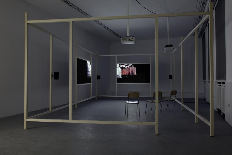 Ausstellungsansicht, "Container. Eine Videoinstallation von Rebecca Ann Tess", basis 2013, Foto: Rebecca Ann Tess